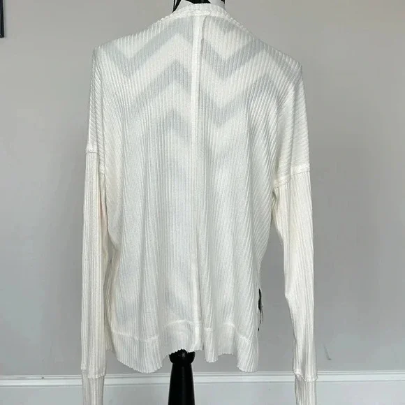 White Fable Cream Long Sleeve Ribbed Sweater Sz XS - Picture 5 of 7